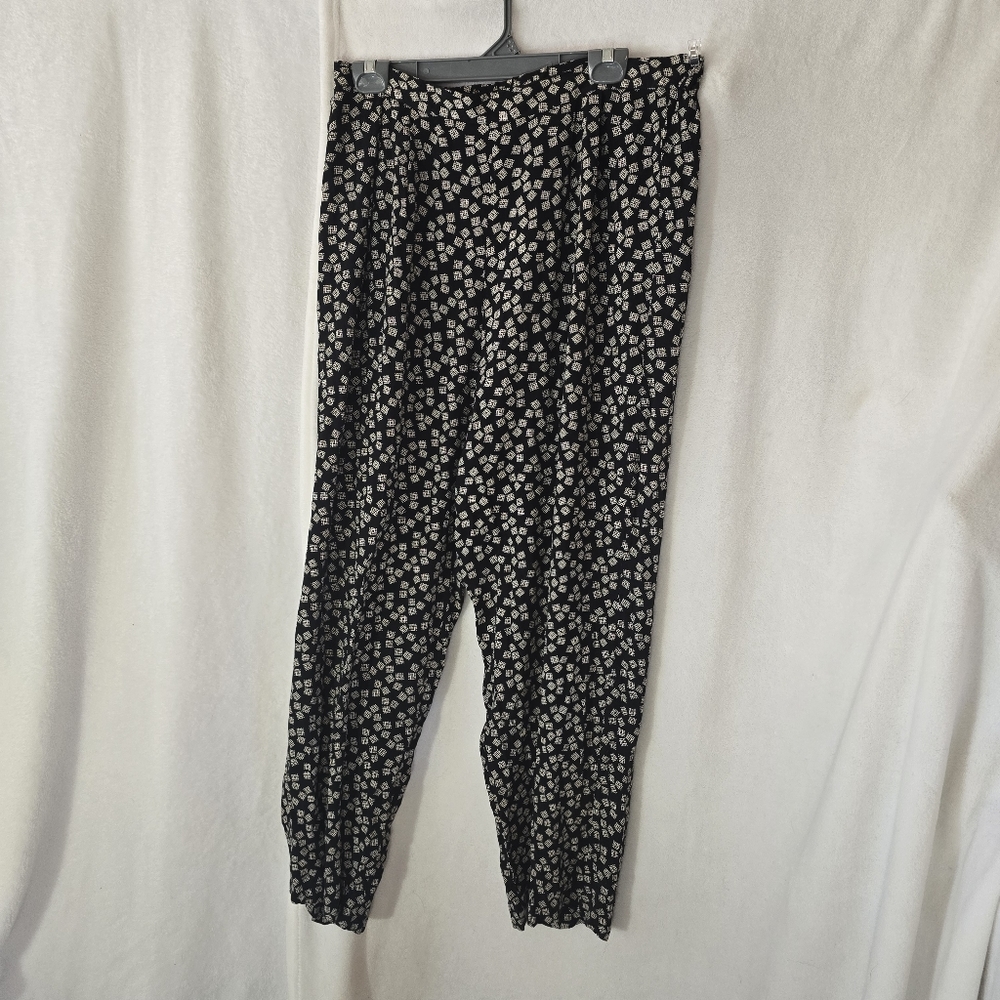 Valerie Steven's pant
